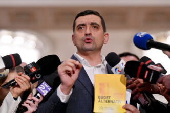 principalele-masuri-economice-pe-care-aur-le-ar-adopta-daca-ar-fi-la-guvernare.-simion:-reducerea-cheltuielilor-statului-si-exploatarea-resurselor-naturale