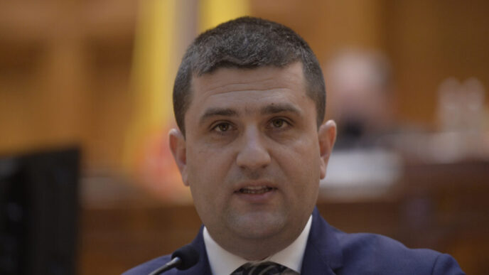 miruta:-nu-merge-si-in-car-si-in-caruta-psd-nu-poate-vota-cu-aur-si-sa-spuna-ca-nu-are-treaba-cu-aur
