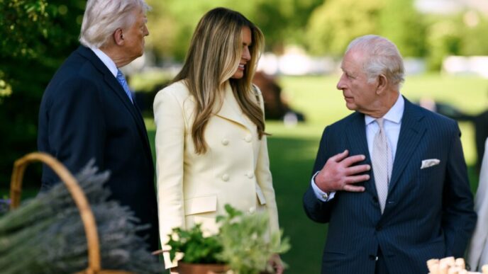 cine-i-seful?-britanicii-au-analizat-imaginile-cu-charles-si-trump-si-au-stabilit:-marea-britanie-vs.-sua-1-0