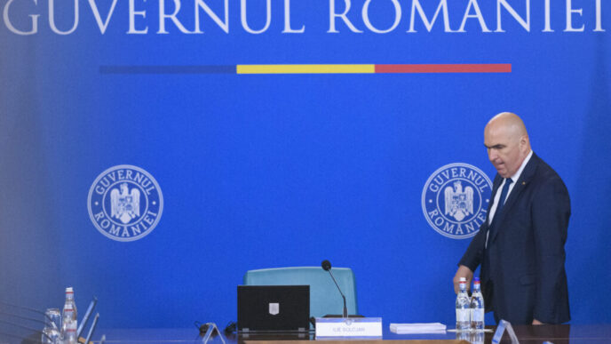 update-proiectul-de-lege-privind-cumulul-pensie-salariu-la-stat-a-fost-adoptat-de-guvern.-bolojan-cere-parlamentului-ca-proiectul-sa-fie-adoptat-in-procedura-de-urgenta