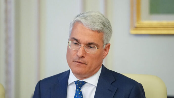 radu-oprea-il-acuza-pe-dragos-pislaru-ca-l-a-dezinformat-premierul-ilie-bolojan-privind-pnrr-si-pierderea-a-200-milioane-de-euro