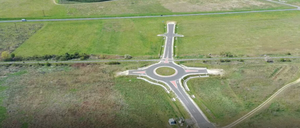 ungaria-a-construit-un-sens-giratoriu-spre-nicaieri-cu-bani-europeni:-1,25-de-milioane-de-euro