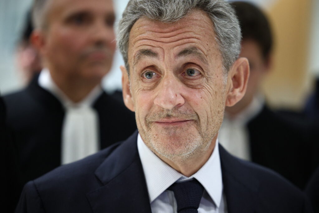 nicolas-sarkozy-ar-putea-intra-din-nou-la-inchisoare-bani-in-campanie-contra-favoruri.-procurorii-cer-7-ani-de-detentie