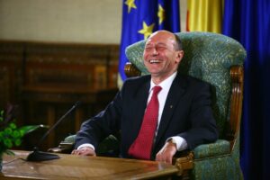 basescu-spune-ca-este-o-singura-solutie-pentru-criza-politica:-reluarea-functionarii-coalitiei.-daca-e-moarta,-trebuie-reinviata