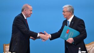 erdogan-si-tokayev-intaresc-parteneriatul-strategic:-turcia-si-kazahstan-tintesc-schimburi-comerciale-de-13-miliarde-de-euro