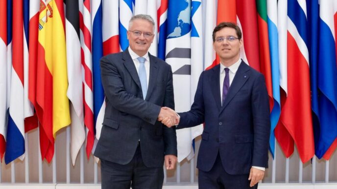 victor-negrescu,-intalnire-cu-secretarul-general-al-ocde:-a-salutat-sprijinul-larg,-dincolo-de-diferentele-politice,-pentru-aderarea-romaniei