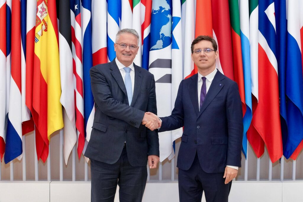 victor-negrescu,-intalnire-cu-secretarul-general-al-ocde:-a-salutat-sprijinul-larg,-dincolo-de-diferentele-politice,-pentru-aderarea-romaniei