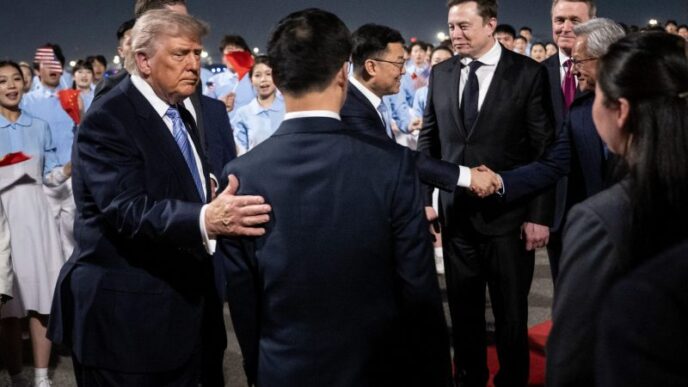 trump-a-dus-greii-big-tech-ului-american-in-china.-de-ce-musk,-apple-si-nvidia-au-nevoie-de-beijing-mai-mult-decat-pare