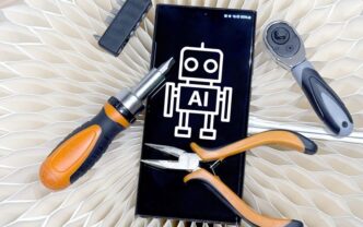 ai-ul-care-te-a-transformat-in-programator,-acum-te-face-si-electronist.-ii-spui-cu-vorbele-tale-ce-vrei,-iar-gadgetul-il-construiesti-in-dormitor
