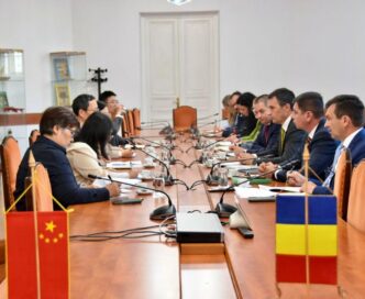 ministrul-interimar-al-agriculturii,-dupa-intalnirea-cu-ambasadorul-chinei:-vom-sprijini-eforturile-de-dezvoltare-a-relatiilor-comerciale