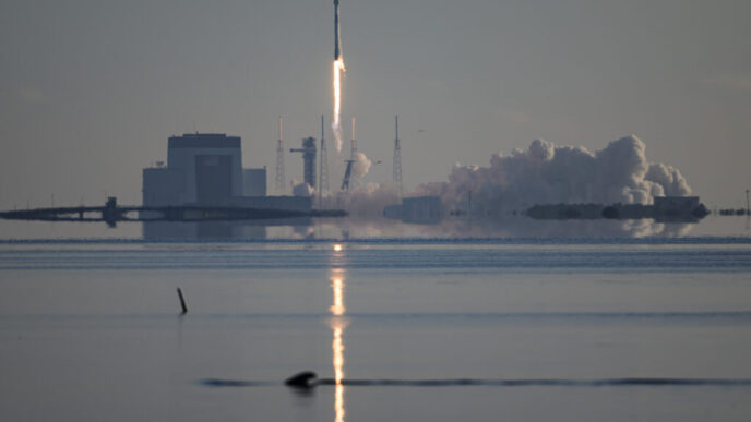 spacex-a-lansat-cea-mai-mare-si-mai-performanta-nava-starship-de-pana-acum-intr-un-zbor-de-testare