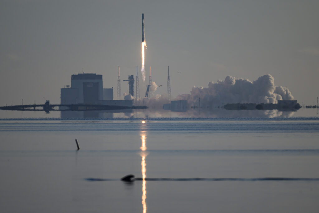 spacex-a-lansat-cea-mai-mare-si-mai-performanta-nava-starship-de-pana-acum-intr-un-zbor-de-testare