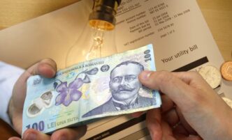 factura-absurda-la-energie-cum-au-niste-romani-de-plata-8.500-de-euro-pentru-o-garsoniera-cat-o-camera