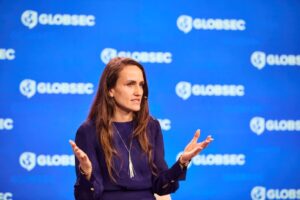 oana-toiu,-la-forumul-globsec-de-la-praga.-romania-promoveaza-cooperarea-si-securitatea-regionala