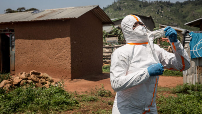 ebola:-peste-900-de-cazuri-suspecte-in-congo.-aproape-un-milion-de-oameni-sunt-stramutati