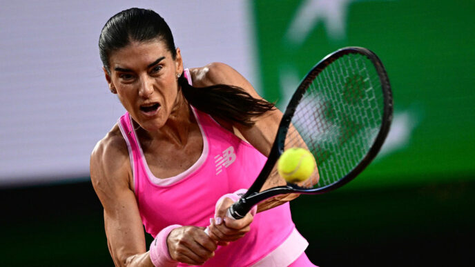 sorana-cirstea,-inceput-in-forta-la-roland-garros.-banii-castigati-dupa-calificarea-in-turul-2