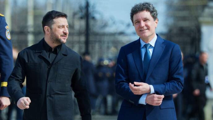 „ucraina-este-pregatita-sa-apere-romania”.-anuntul-lui-zelenski-dupa-discutia-cu-nicusor-dan