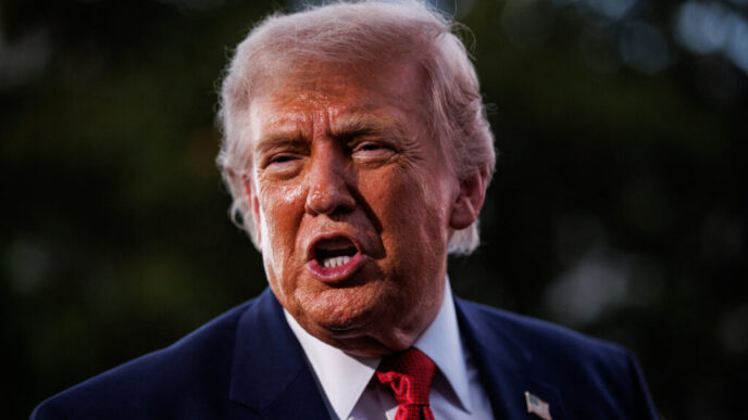 numele-lui-trump,-scos-de-pe-o-institutie-americana.-cum-a-reactionat-presedintele-sua