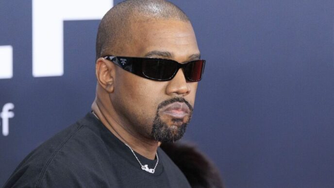 concertul-lui-kanye-west-din-italia,-anulat-din-motive-de-siguranta.-autoritatile-au-invocat-riscul-unor-probleme-de-ordine-publica