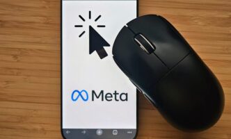 meta-vrea-sa-si-antreneze-ai-ul-urmarind-miscarile-de-mouse-ale-angajatilor-sai.-de-aici-incepe-problema