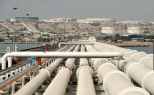 bloomberg.-ue-analizeaza-inghetarea-plafonului-pretului-petrolului-rusesc-pe-fondul-razboiului-din-iran