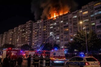 presedintele-nicusor-dan,-seful-apararii,-radu-miruta,-si-mapn,-trei-variante-ale-dronei-care-a-lovit-in-galati