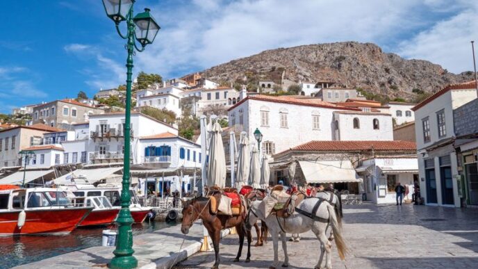insula-din-grecia-unde-masinile-sunt-interzise.-este-un-paradis-pentru-cei-care-iubesc-linistea