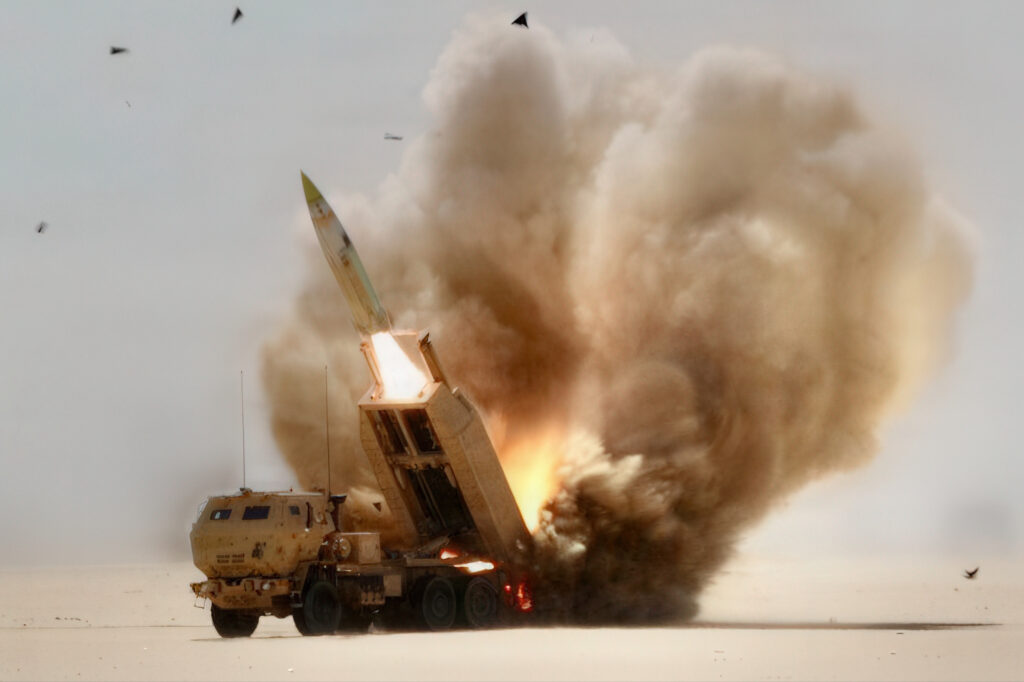 sua-bombardeaza-baze-militare-iraniene-/-teheran-riposteaza-atacand-baze-americane-din-kuweit