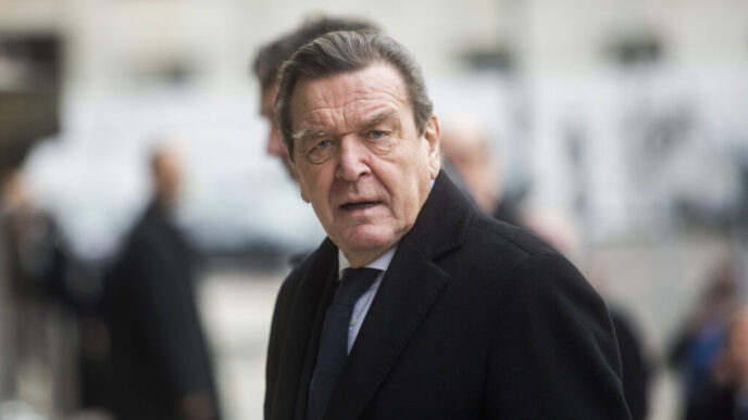 un-jurnalist-rtl-a-dat-peste-gerhard-schroder-intr-un-hotel-din-moscova.-ce-facea-fostul-cancelar-al-germaniei