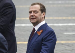 medvedev,-atac-dur-la-adresa-ursulei-von-der-leyen,-pe-fondul-exploziei-de-la-constanta:-proasta-termonucleara