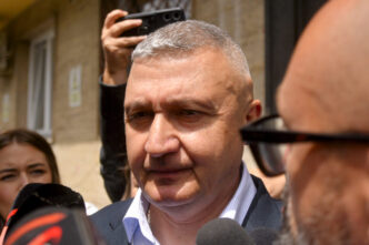 presedintele-nicusor-dan,-mesaj-cu-subinteles-pentru-seful-sma,-gheorghita-vlad,-pus-sub-acuzare-de-dna