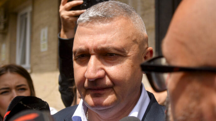 presedintele-nicusor-dan,-mesaj-cu-subinteles-pentru-seful-sma,-gheorghita-vlad,-pus-sub-acuzare-de-dna