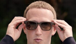 ochelarii-smart-ai-lui-zuckerberg-ar-ascunde-o-functie-de-spionaj.-o-ancheta-de-presa-ridica-noi-semne-de-intrebare-despre-meta