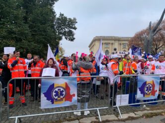 sindicalistii-din-ambulanta-se-pregatesc-de-protest,-vineri