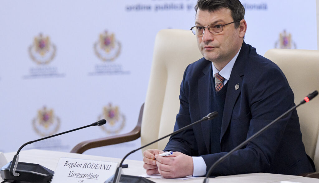 deputat-usr:-un-guvern-psd-ar-fi-inca-o-farsa-de-guvern-vestea-2.0