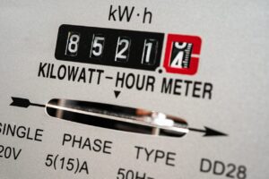 din-cauza-caniculei,-romania-are-cea-mai-scumpa-energie-electrica-din-europa