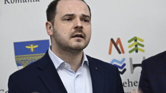 reforma-nu-este-sa-lasi-oamenii-fara-paine-pe-masa.-rogobete:-propaganda-are-nevoie-de-cuvinte