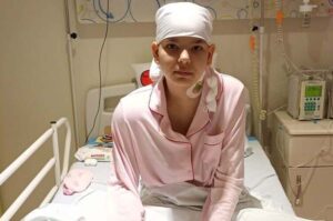 pentru-sara,-maine-poate-fi-prea-tarziu:-adolescenta-de-14-ani-lupta-cu-un-cancer-agresiv-si-are-nevoie-urgenta-de-ajutor-–-stirea-de-iasi-sursa-ideala-de-stiri-si-informatii-locale-din-iasi