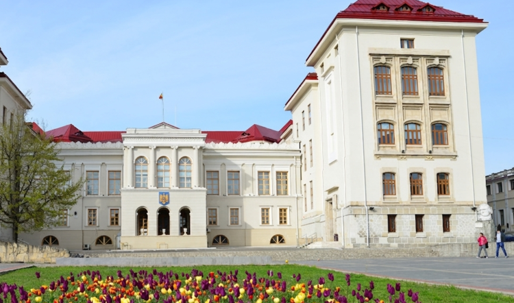 universitatile-din-iasi-dau-startul-admiterii:-ce-trebuie-sa-stie-candidatii-–-stirea-de-iasi-sursa-ideala-de-stiri-si-informatii-locale-din-iasi