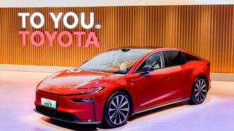 toyota-pierde-teren-pe-benzina,-dar-masinile-electrice-ii-cresc-cu-170%.-gigantul-japonez-simte-presiunea-chinei