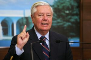 lindsey-graham,-senator-republican-si-un-aliat-ferm-al-lui-trump,-a-murit-la-varsta-de-71-de-ani