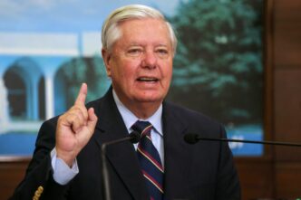 lindsey-graham,-senator-republican-si-un-aliat-ferm-al-lui-trump,-a-murit-la-varsta-de-71-de-ani