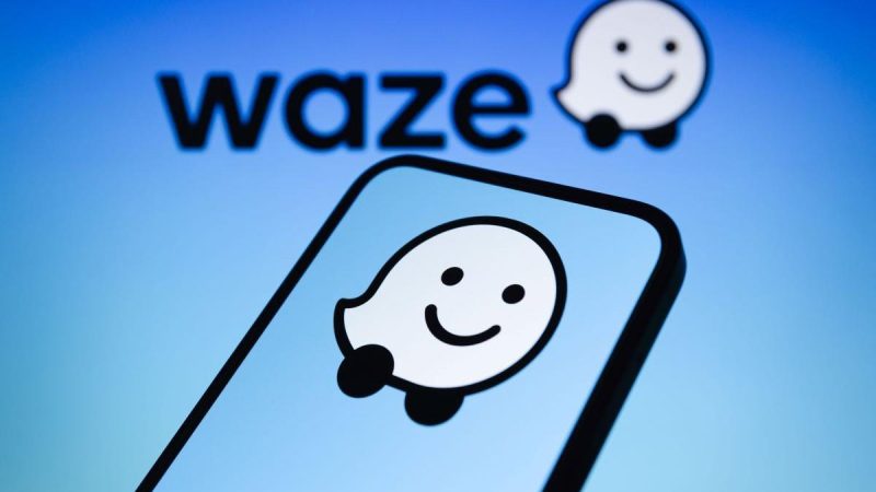 waze-intoarce-android-auto-impotriva-soferilor.-bug-ul-care-te-impinge-sa-folosesti-telefonul-la-volan