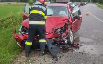 cinci-persoane,-intre-care-un-minor,-au-ajuns-la-spital-in-urma-unui-accident-rutier-–-stirea-de-iasi-sursa-ideala-de-stiri-si-informatii-locale-din-iasi